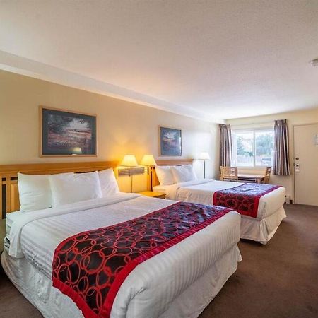 Canada'S Best Value Desert Inn & Suites Cache Creek Exterior photo