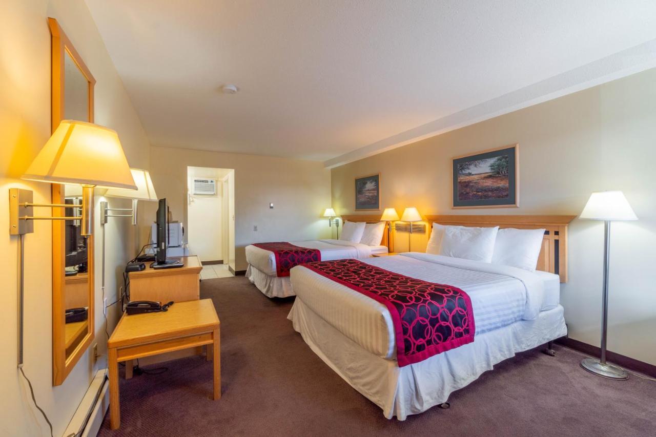 Canada'S Best Value Desert Inn & Suites Cache Creek Exterior photo